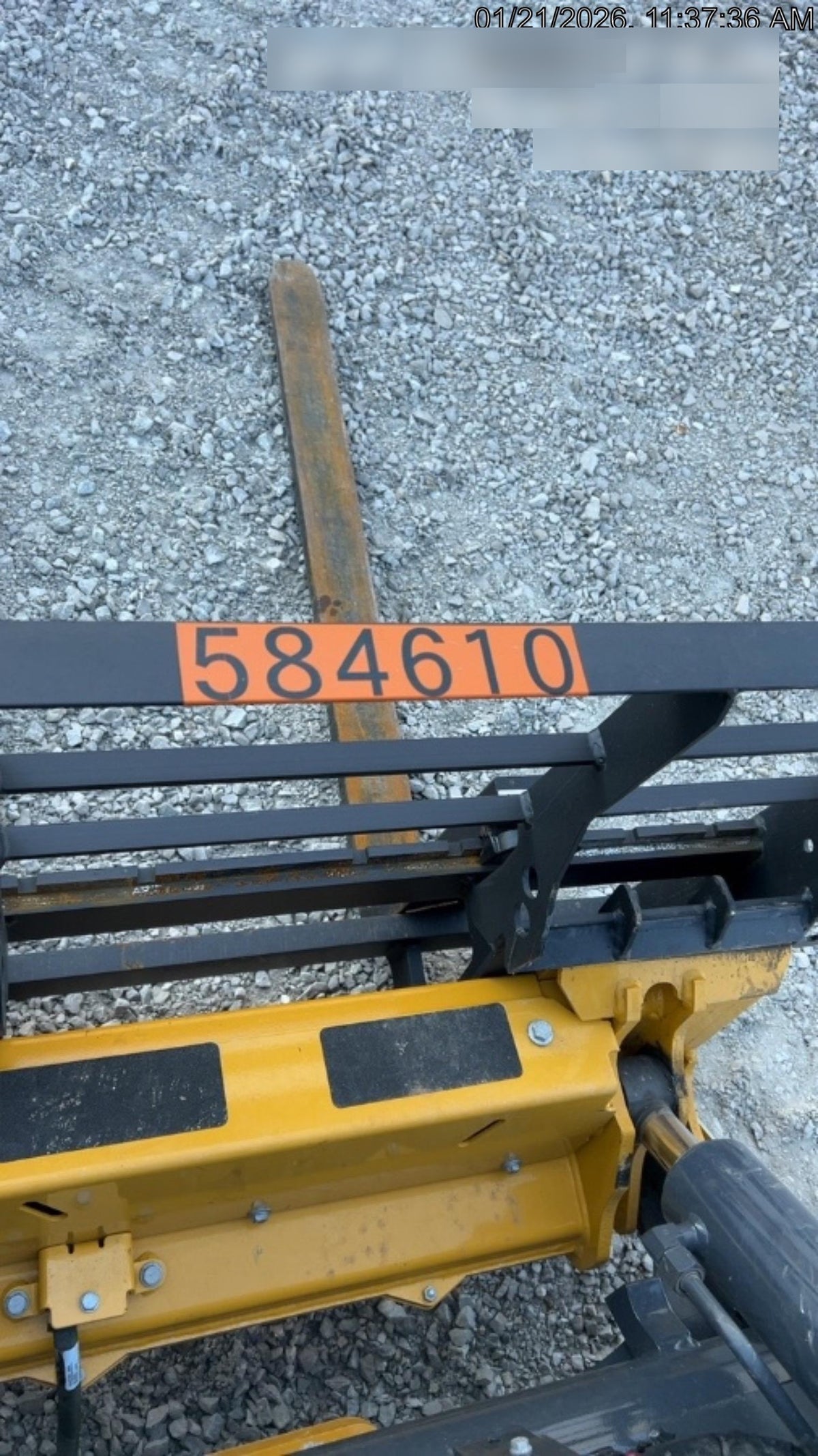 2025 ARROW MATERIAL HANDLING 48" Pallet Forks - Arrow