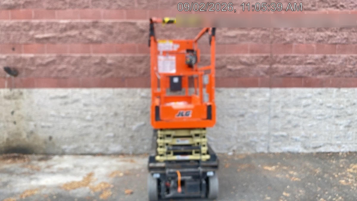 2024 JLG ES1932