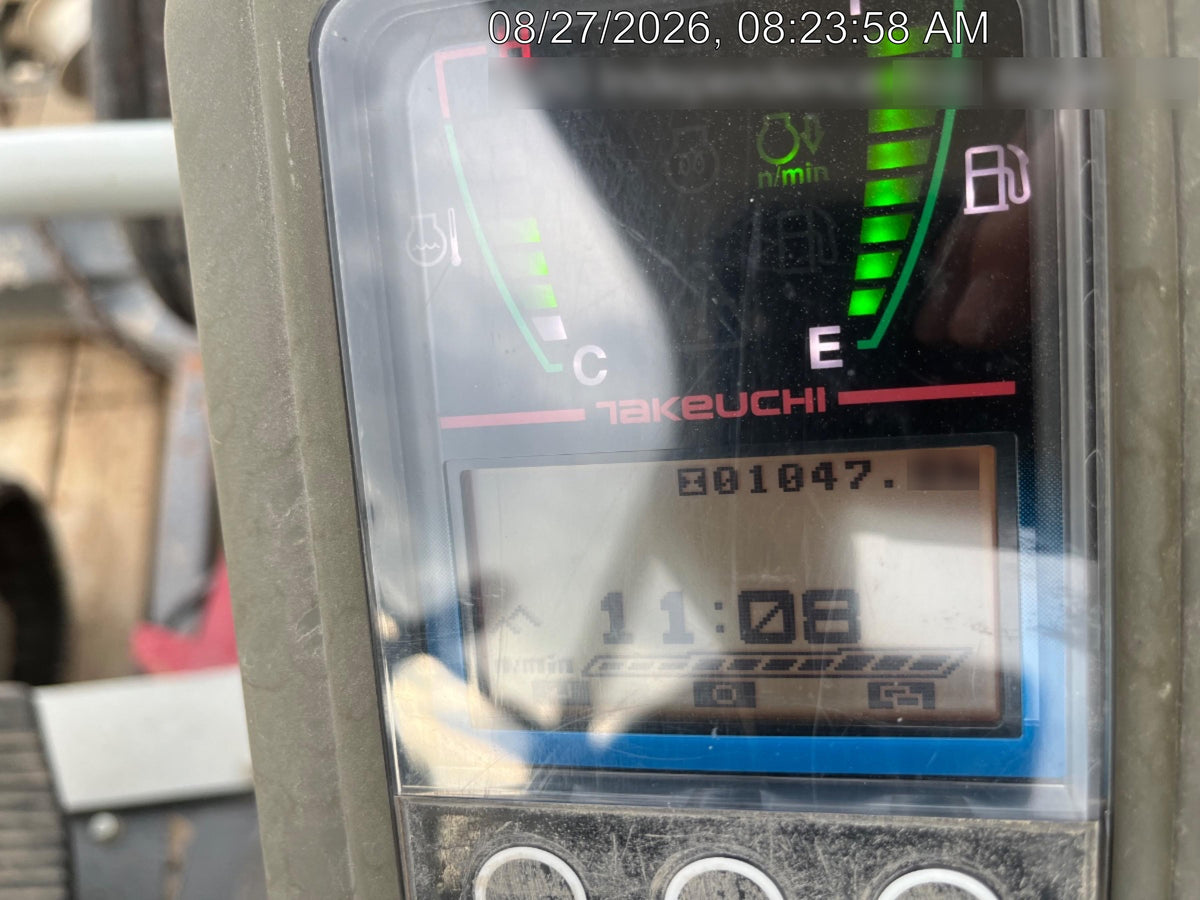 2023 TAKEUCHI TB235-2R