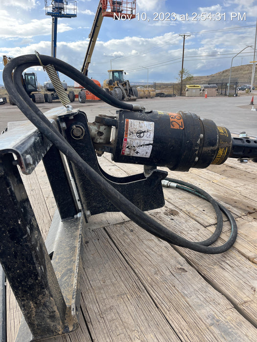 2023 AUGER TORQUE 3300-30