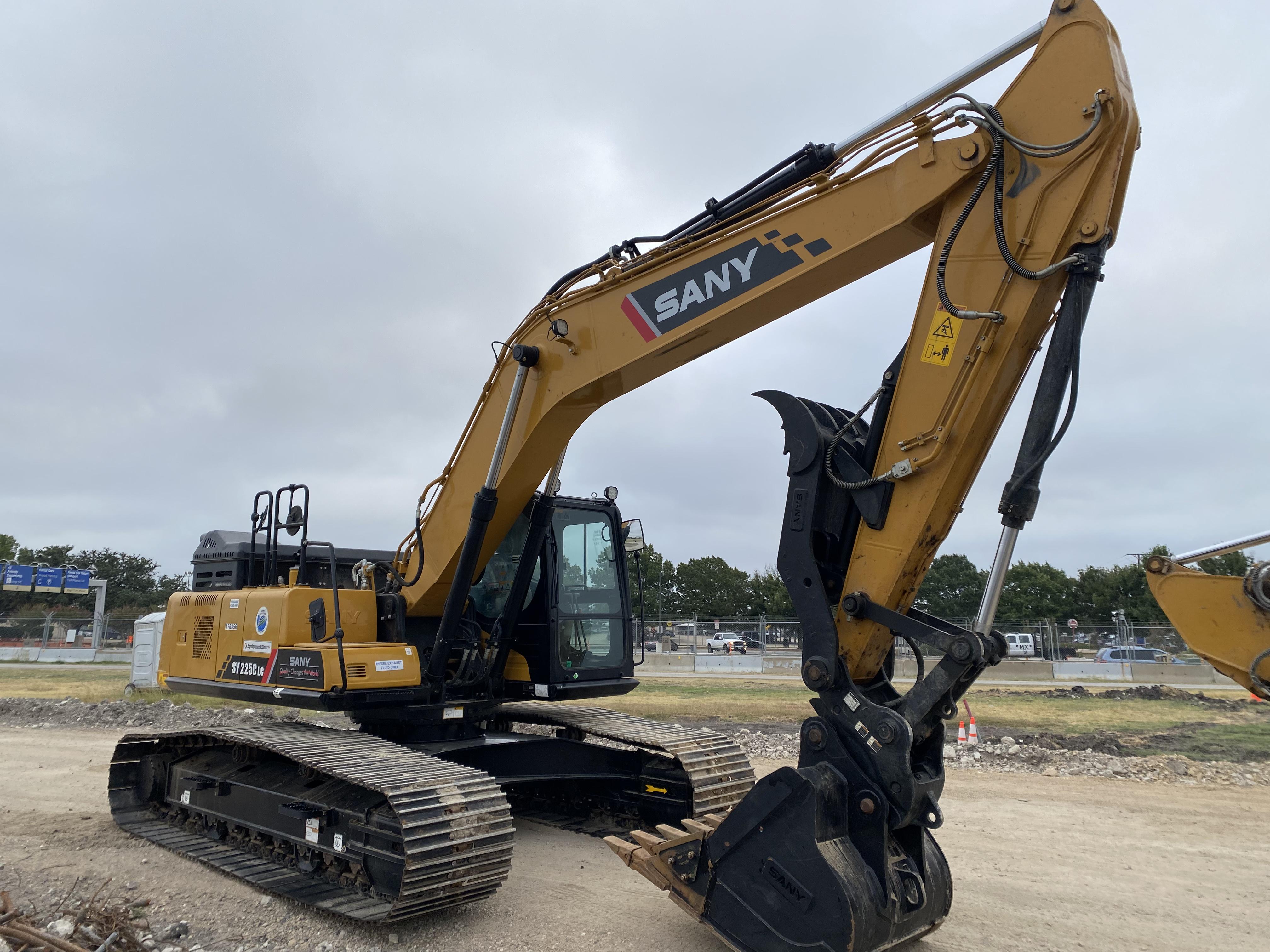 2021 SANY SY225C
