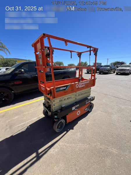 2025 JLG ES1932