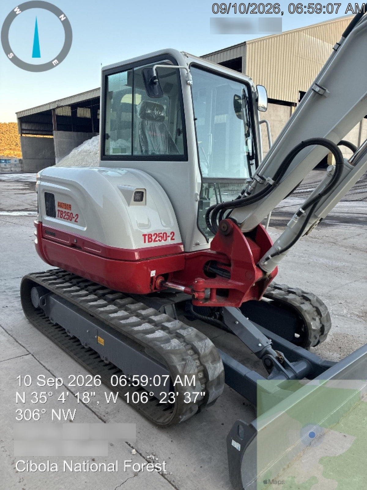 2024 TAKEUCHI TB250-2CR