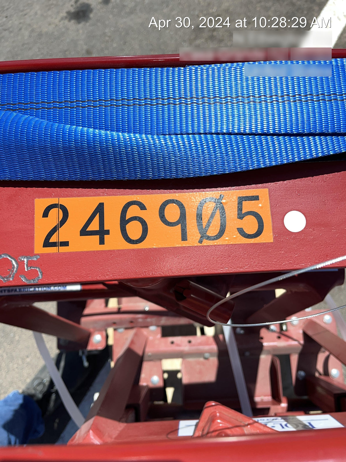 2022 ROL-A-LIFT M-6