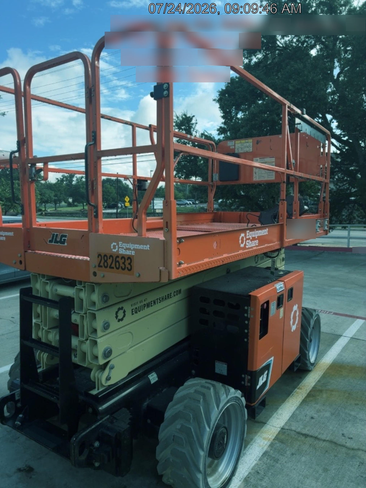 2022 JLG ERT4069