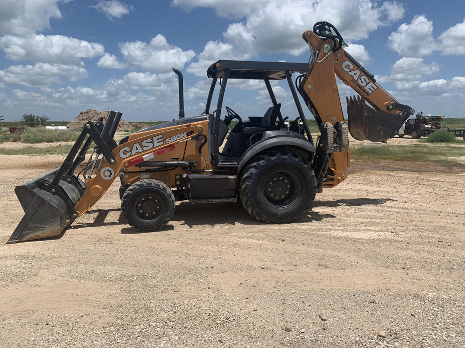 2020 CASE 580N EP - Extendable Backhoe