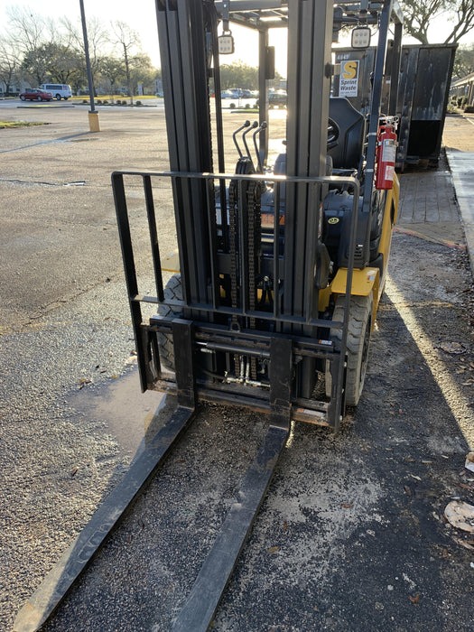 2021 KOMATSU FG25T-16