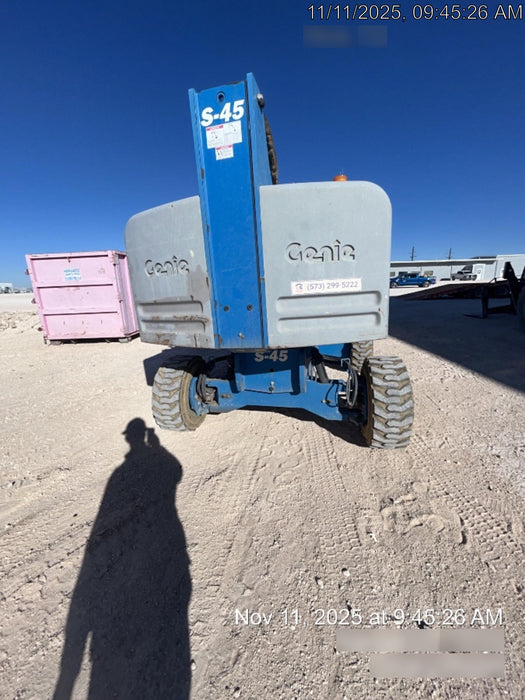 2017 GENIE S-45