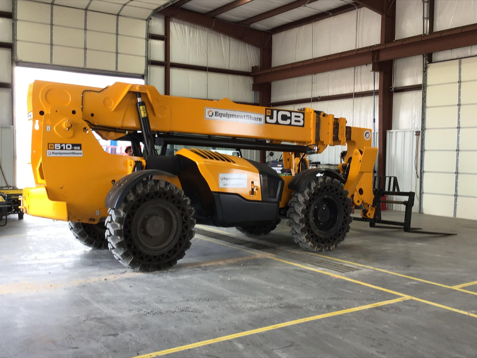 2019 JCB 510-56 Open ROPS, 74 HP, Solid Tires, Worklights, Beacon, Aux Hydraulics, Lifting Eye 72" Carriage/60" Forks