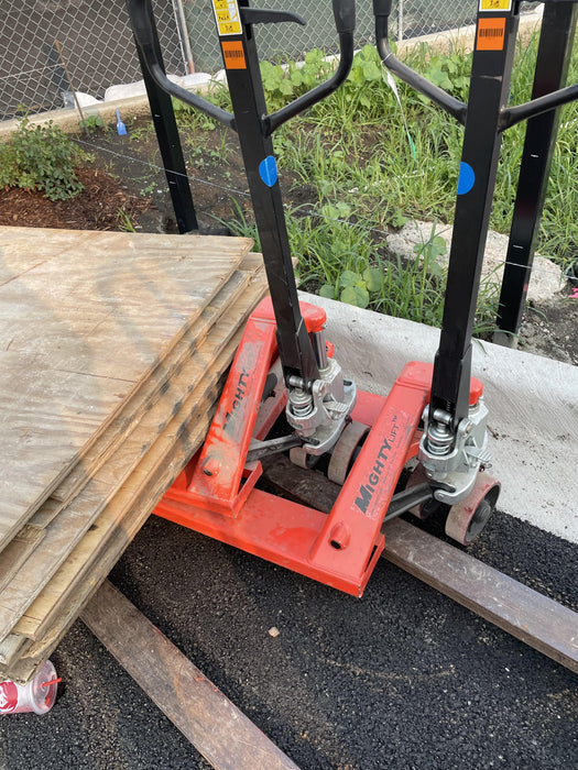 2022 MIGHTY LIFT ML55M