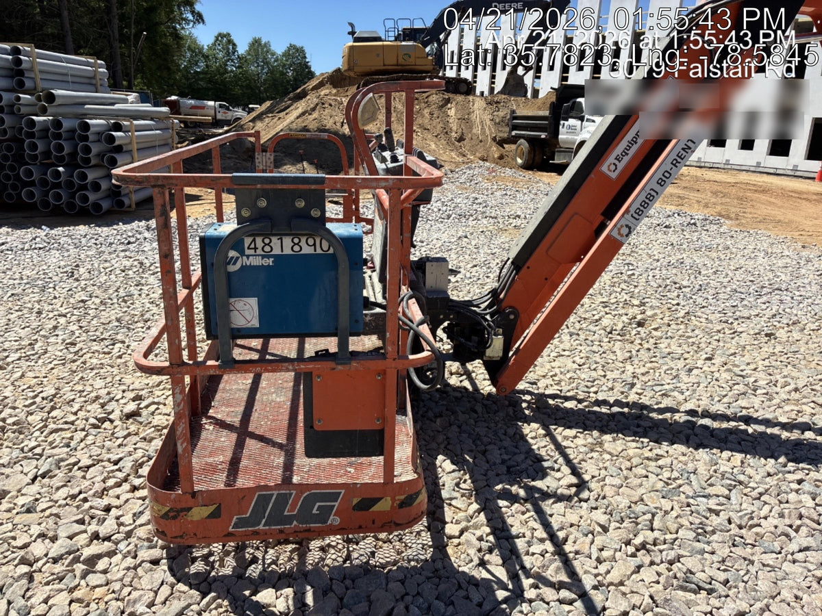 2022 JLG 860SJ