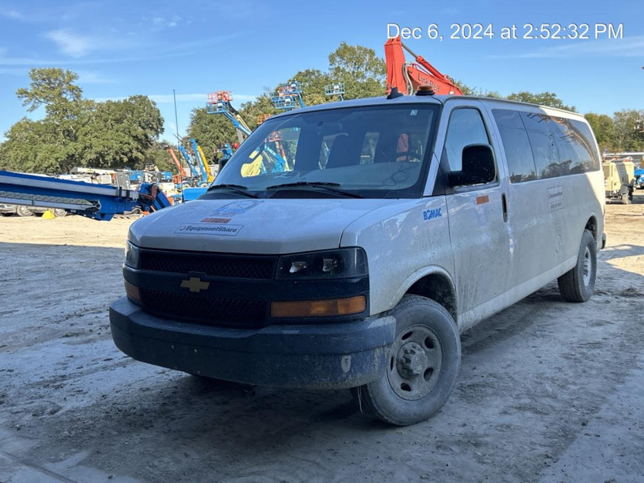 2023 CHEVROLET Express Van - Rental