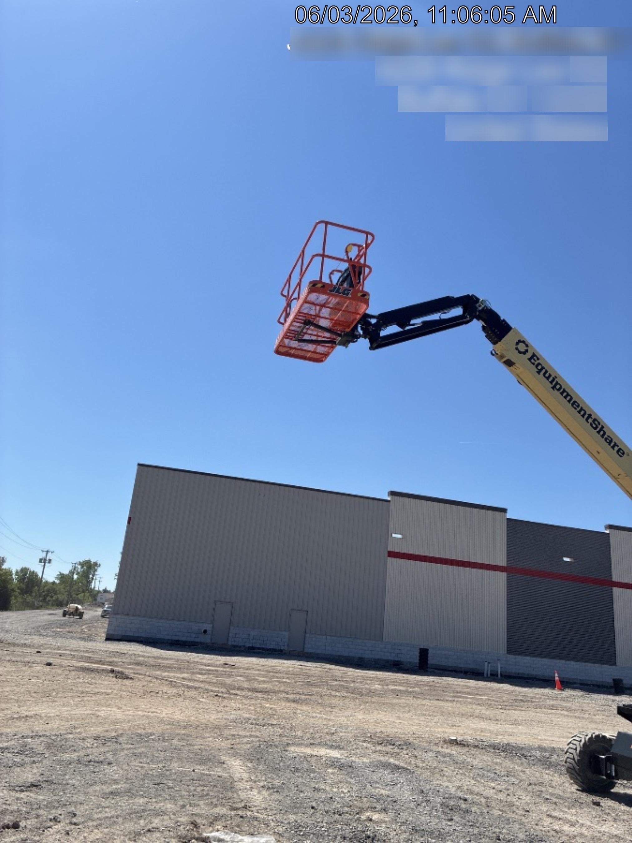2025 JLG 660SJ