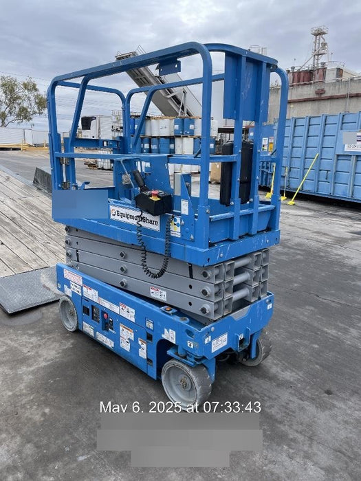 2019 Genie GS-1930 Half Height Swing Gate, 800W Inverter