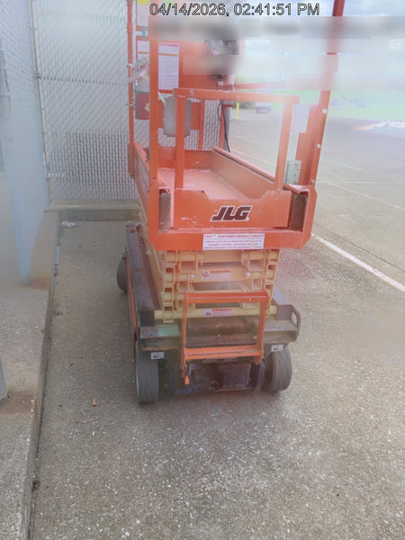 2023 JLG ES1932