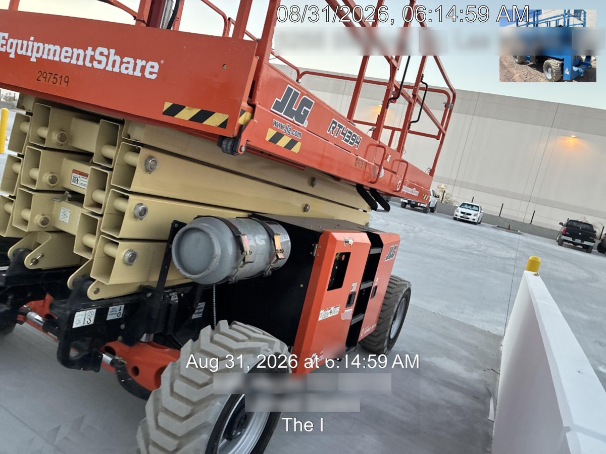 2023 JLG RT4394