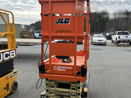 2025 JLG ES1932