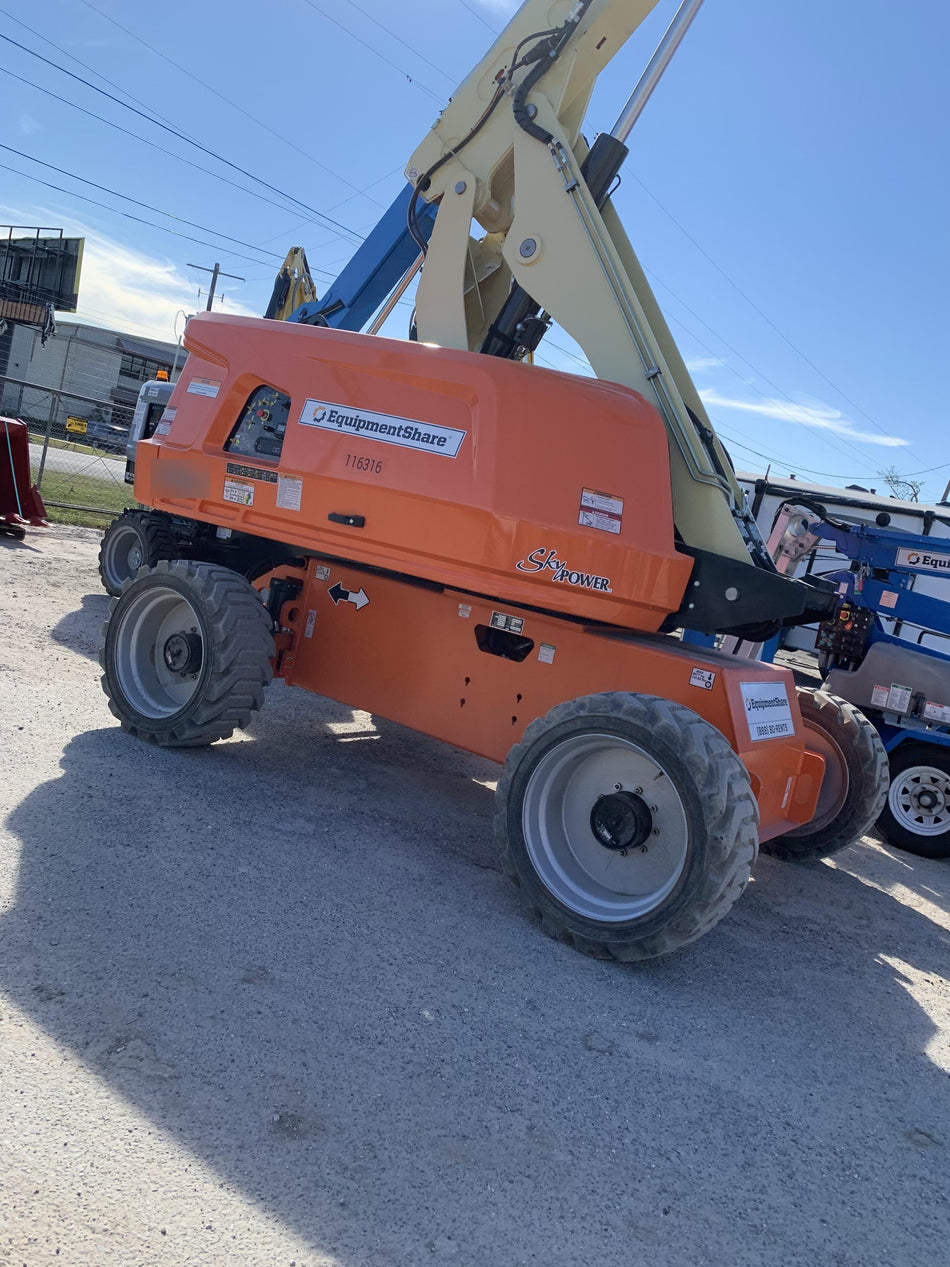 2021 JLG 660SJ