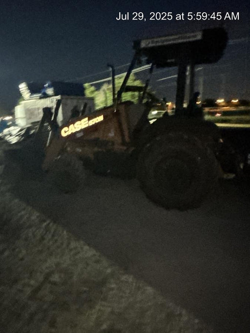 2019 Case 570N EP Canopy, 4WD, GP Front Bucket, Dual Tilt Cylinder, 84" Box Blade w/ Scarifier, Wheel Weights, Beacon