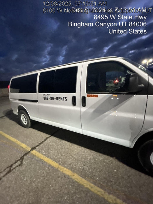 2025 CHEVROLET Express Van - Rental