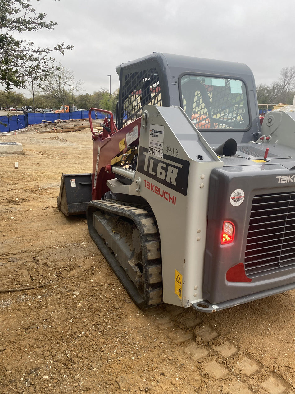 2023 TAKEUCHI TL6R