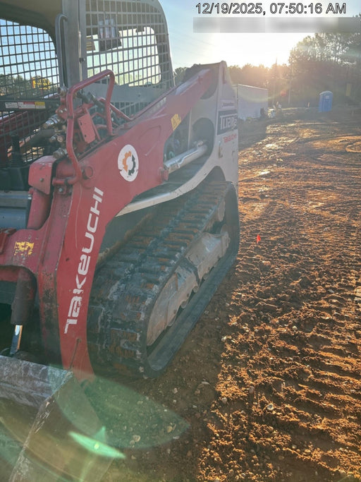 2020 Takeuchi TL12R2-R Canopy, Manual QC