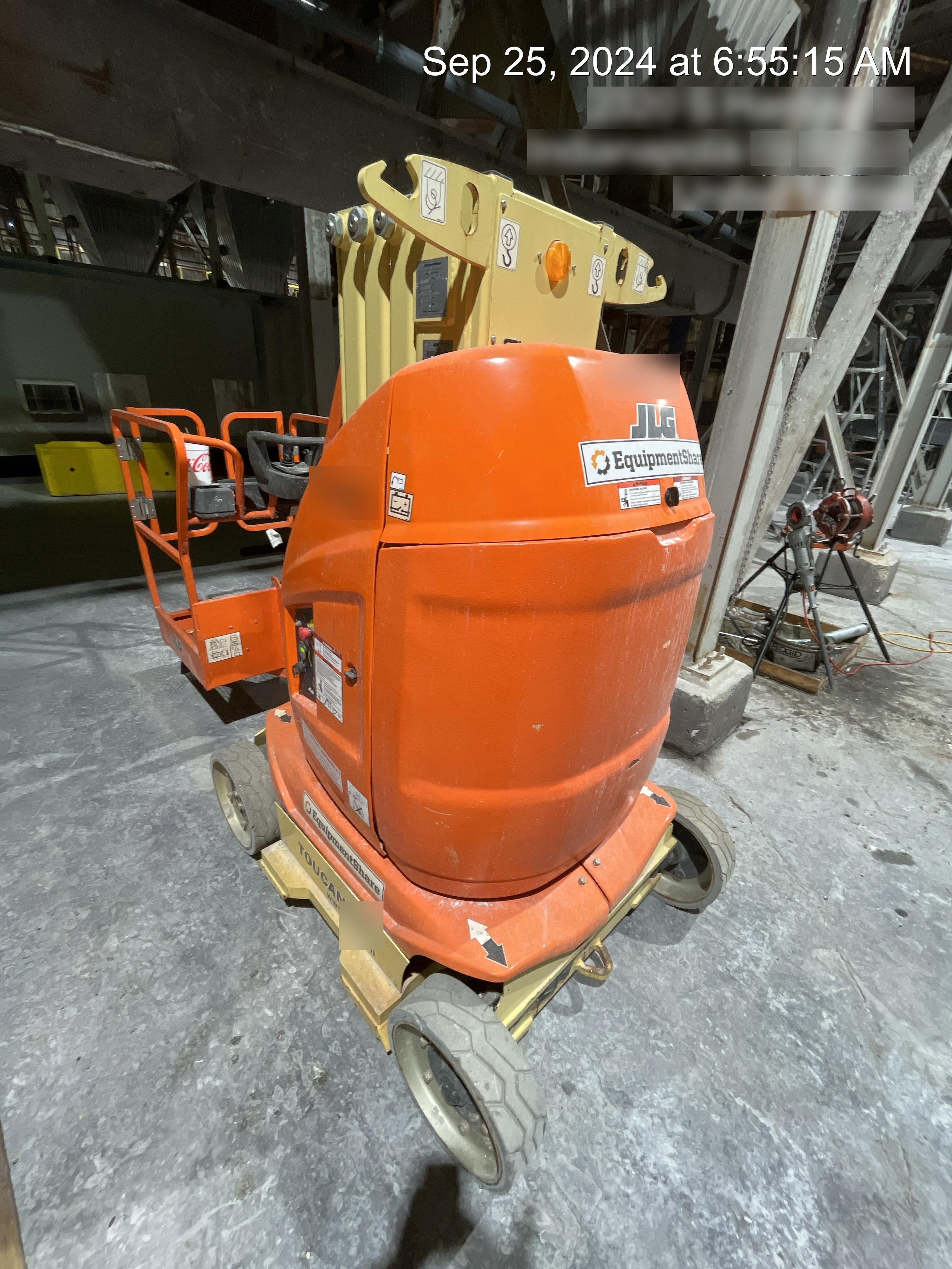 2019 JLG T26E