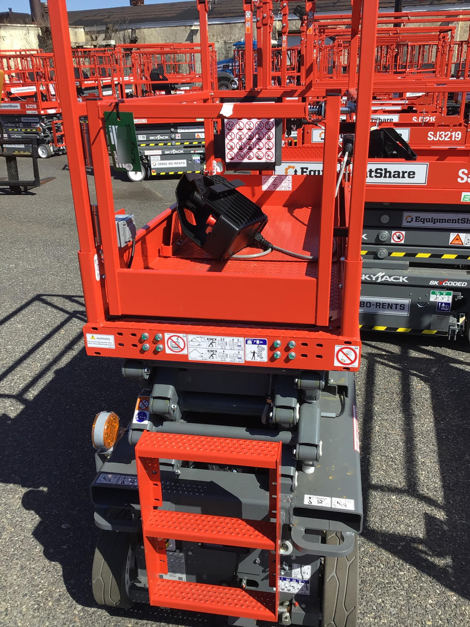 2021 SKYJACK SJ3219
