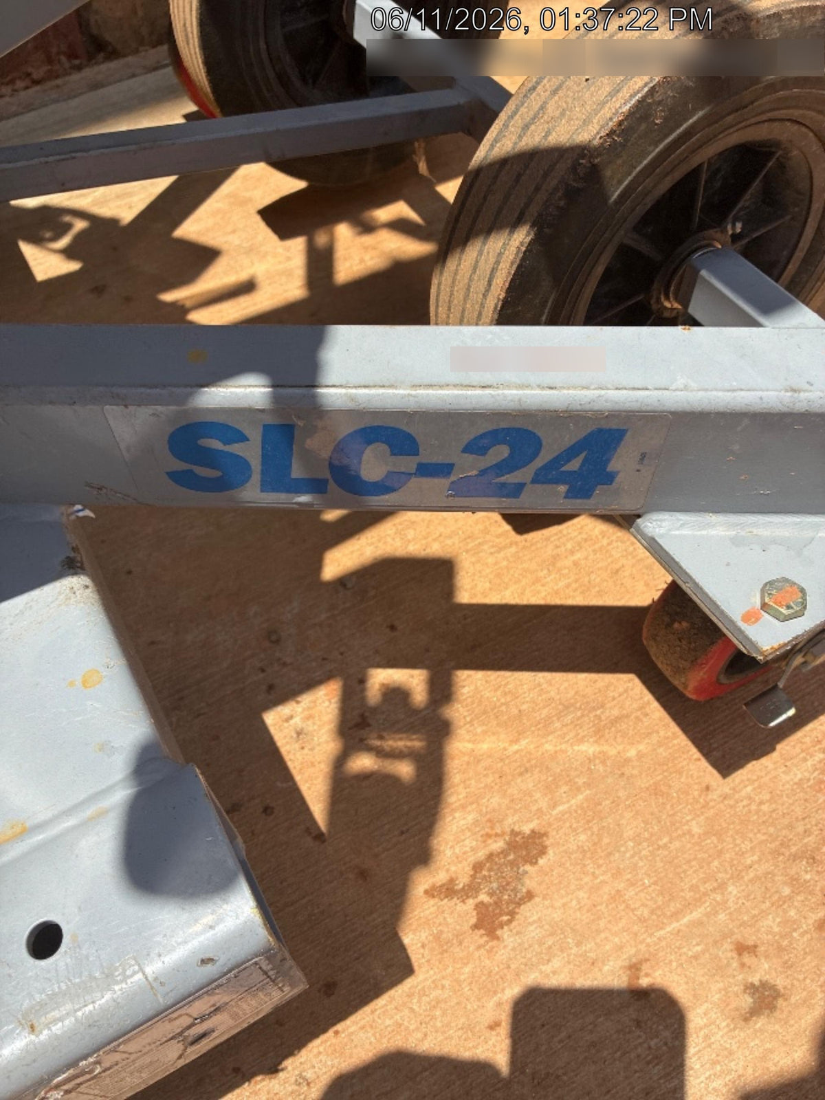 2023 GENIE SLC-24
