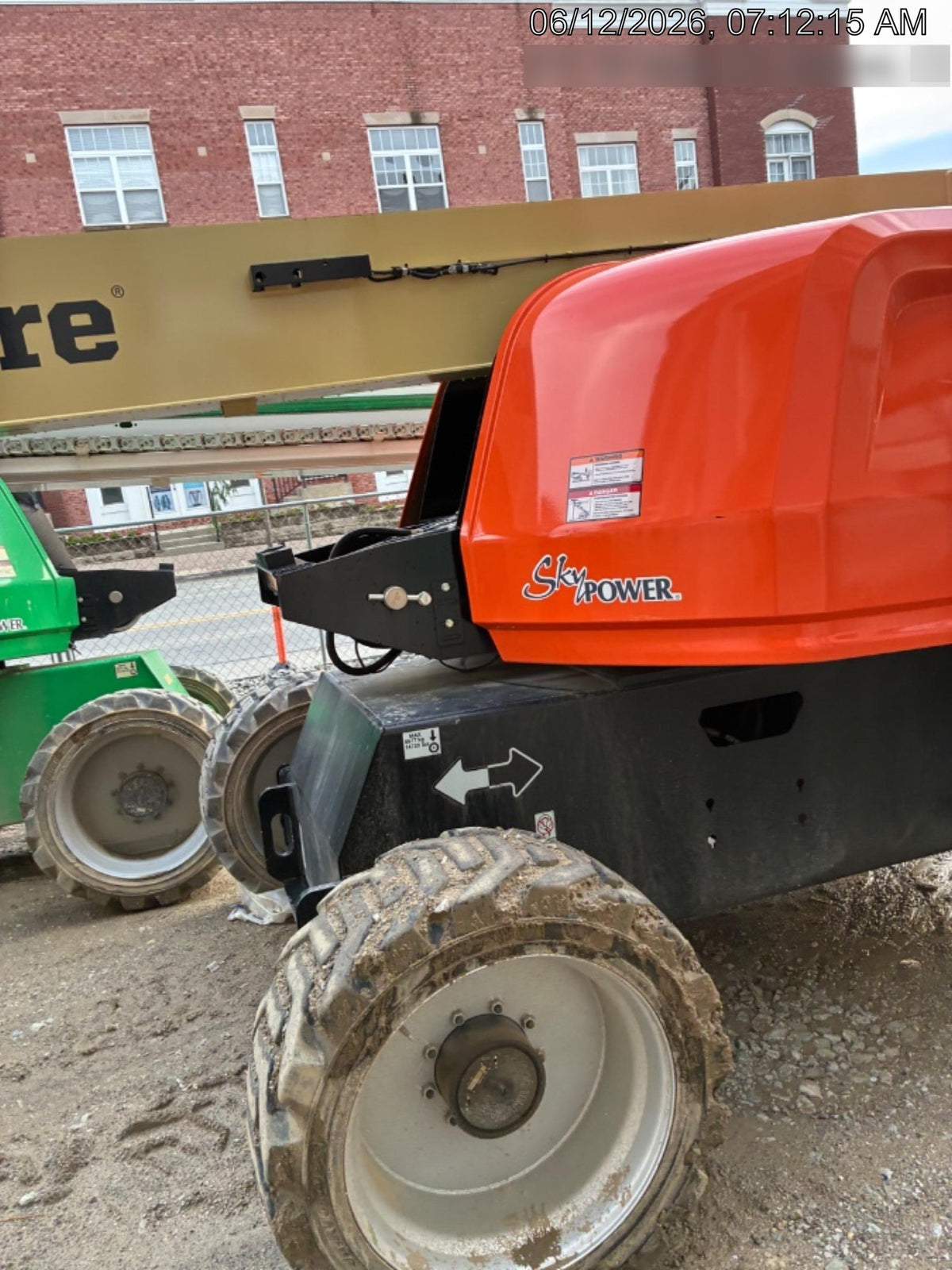 2024 JLG 660SJ