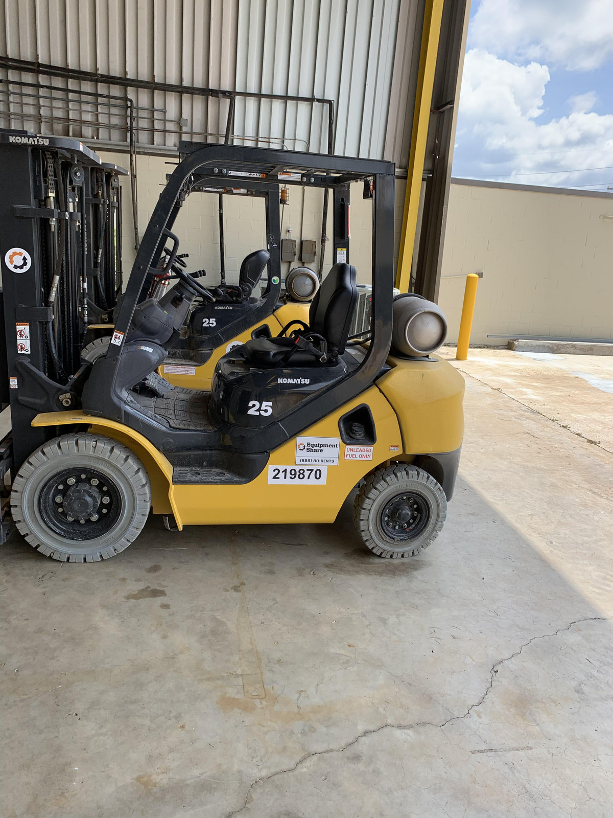 2022 KOMATSU FG25T-16