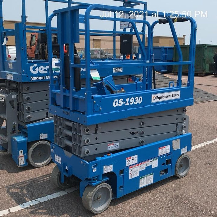 2020 Genie GS-1930 Fixed rails with chain entry gate - Pre A92.20