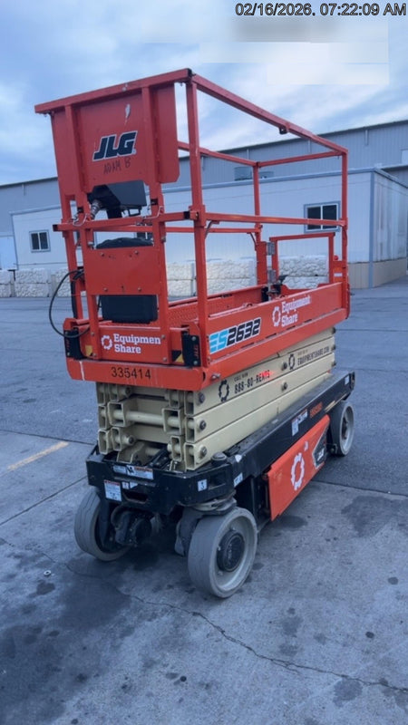 2023 JLG ES2632