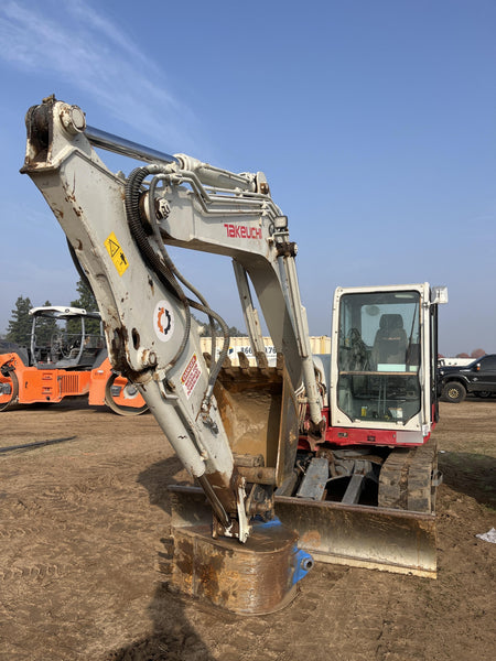 2019 Takeuchi TB290 Cab/Heat/AC Rubber tracks, Dozer blade, Travel alarm, Auxiliary hydraulics Manual QC, Hydraulic thumb, 18", 24", and 36" Buckets