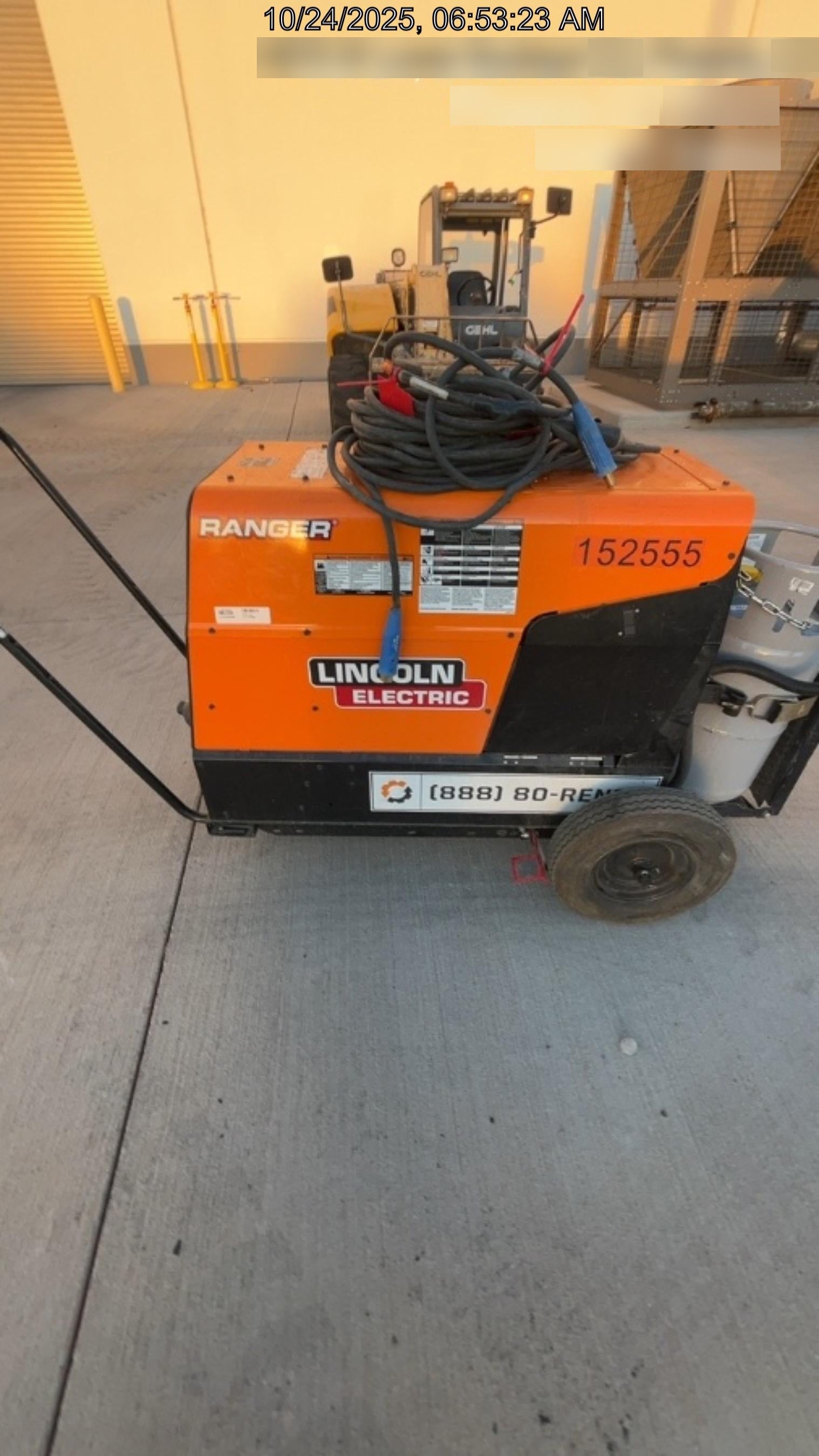 2021 Lincoln Electric Ranger 305 LPG LPG One-Pak (includes undercarriage, tank holder & tank strap) ORANGE