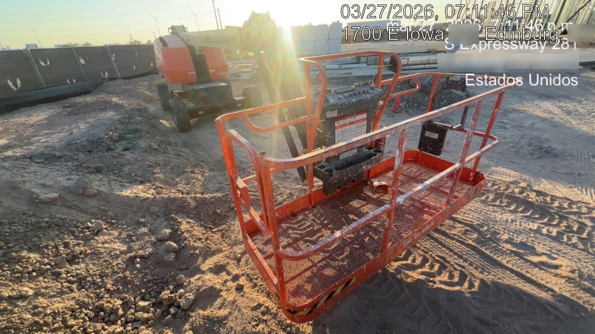 2025 JLG 460SJ