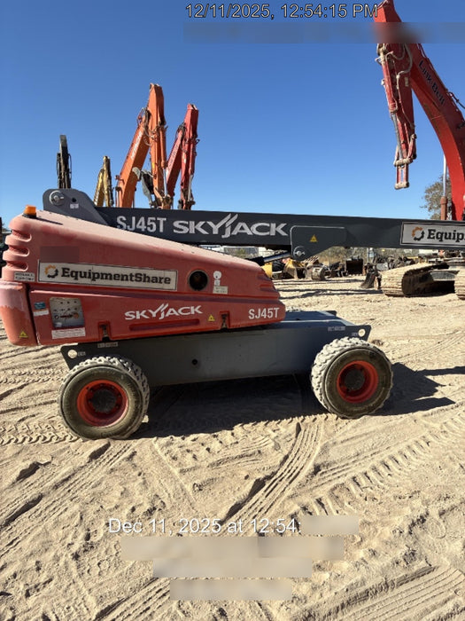 2016 SKYJACK SJ45T+