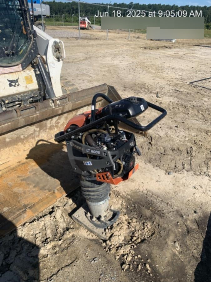 2024 HUSQVARNA LT6005
