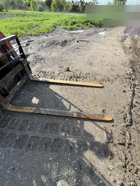 2024 ARROW MATERIAL HANDLING 72" Pallet Forks - Arrow