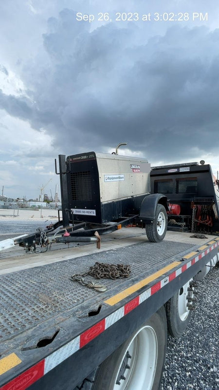 2019 Lincoln Electric Vantage 322 Ready-Pak 3, Two Wheel Trailer, Fender and Light Kit, Cable Rack