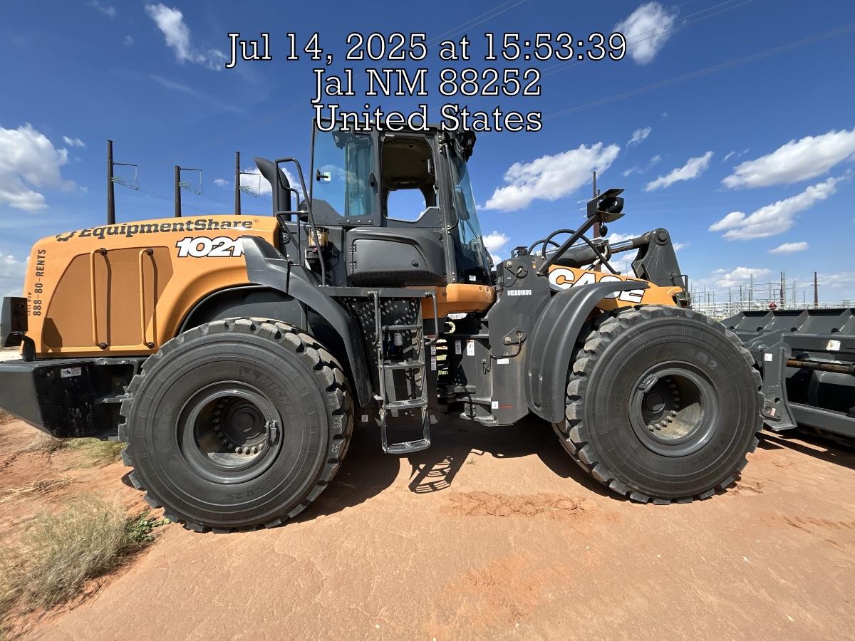 2025 CASE 1021G