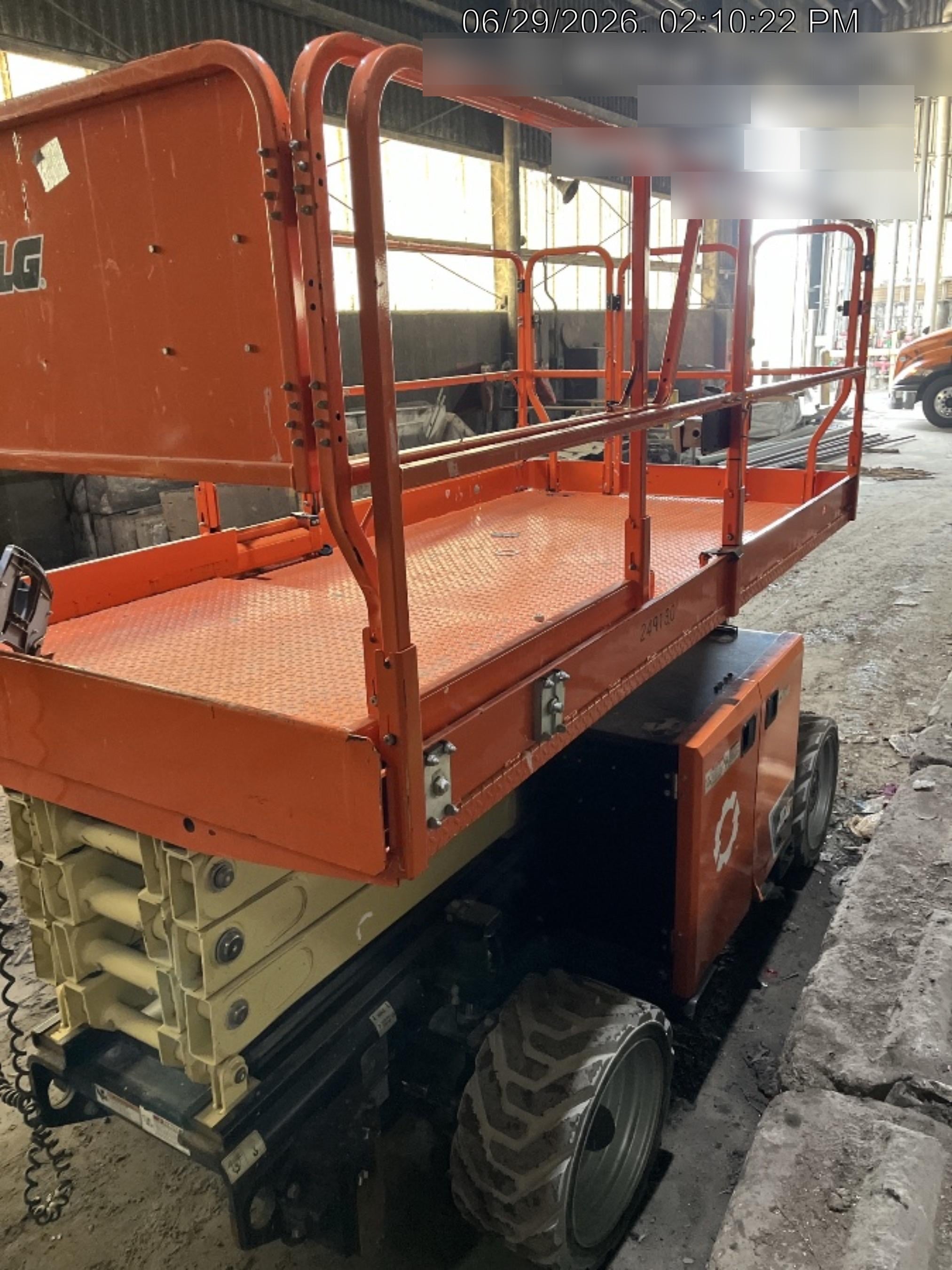 2022 JLG ERT4069