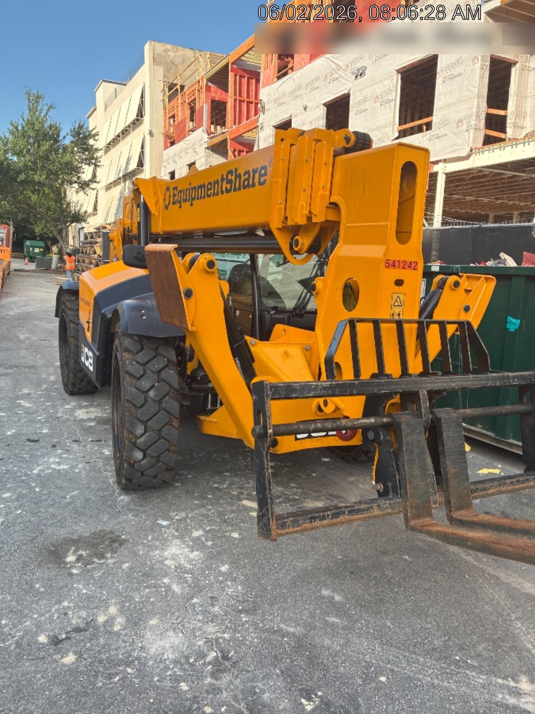 2025 JCB 510-56