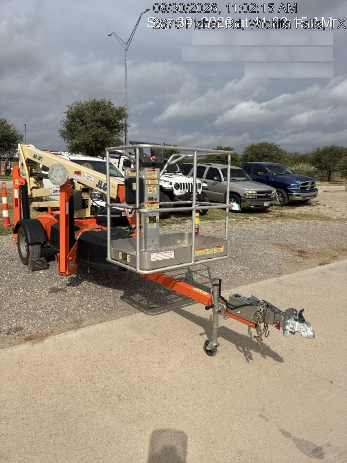 2023 JLG T350
