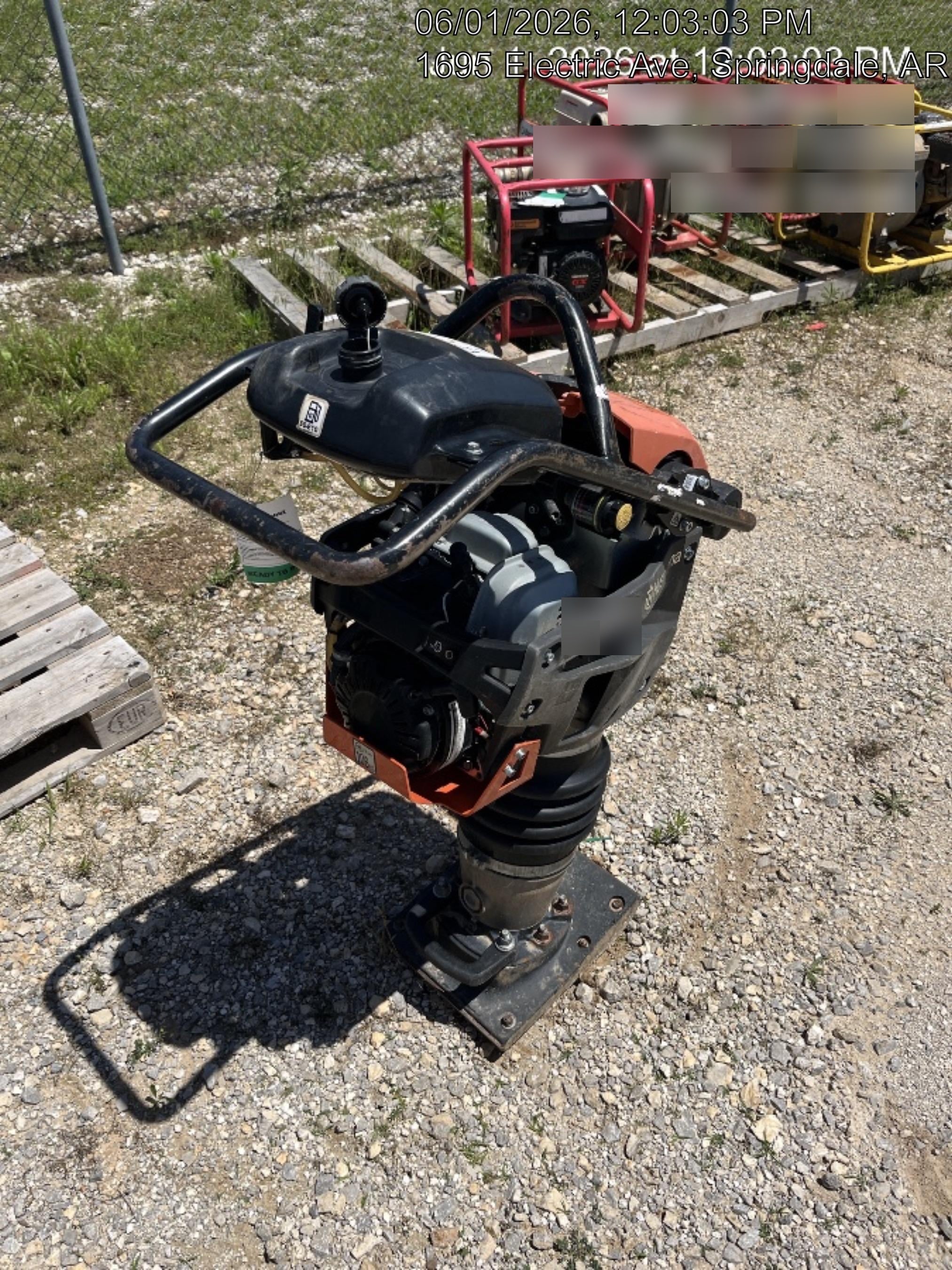2024 HUSQVARNA LT6005
