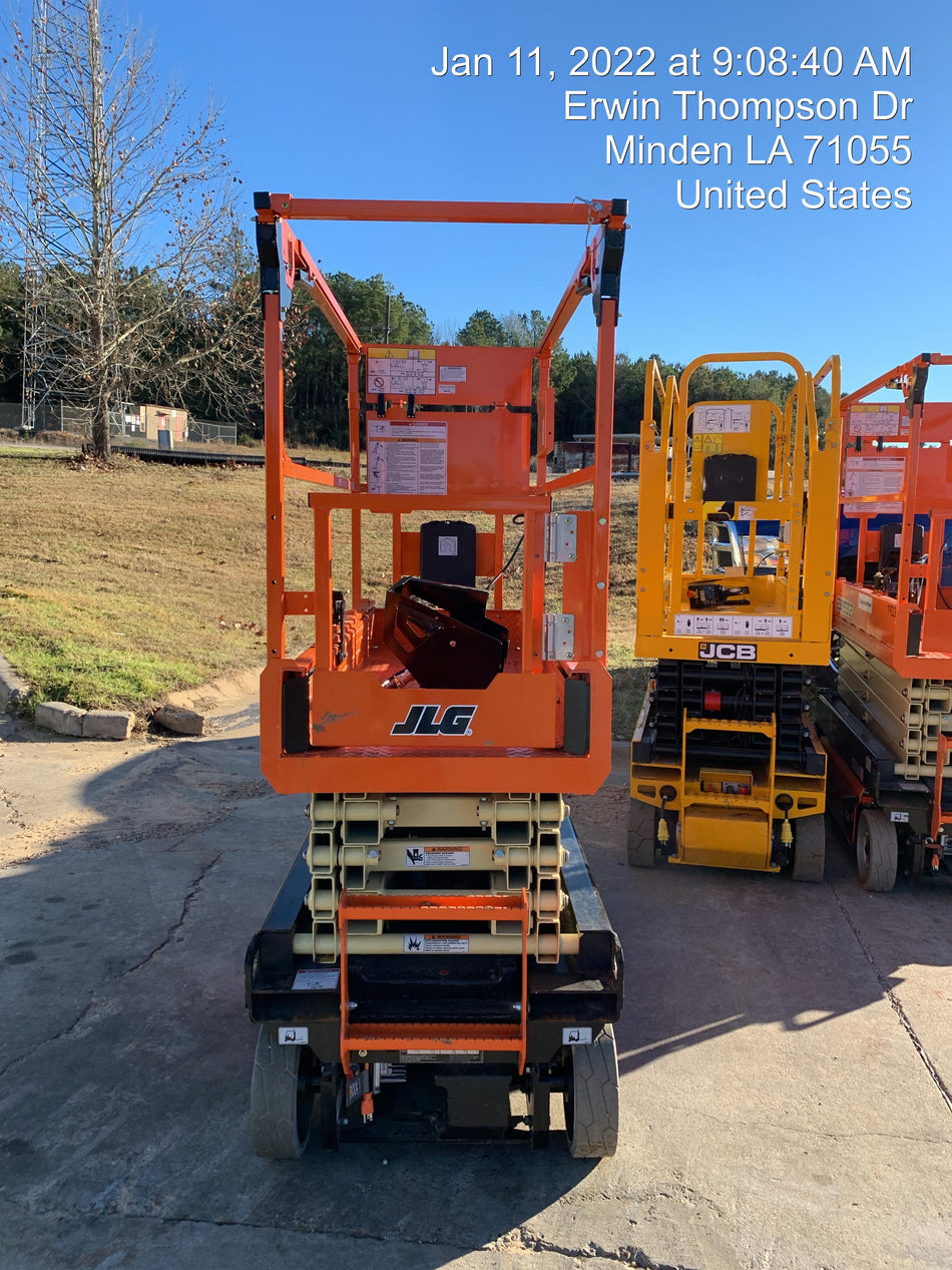 2021 JLG ES1932