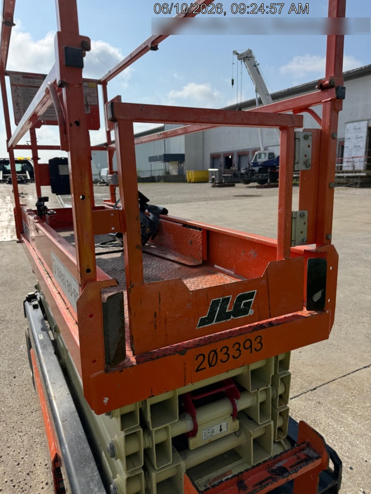 2022 JLG ES2632