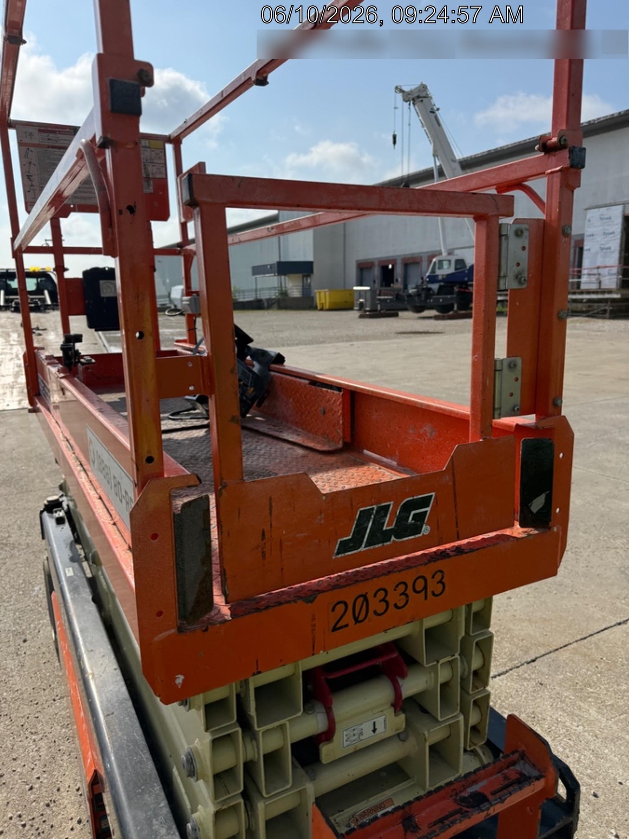 2022 JLG ES2632