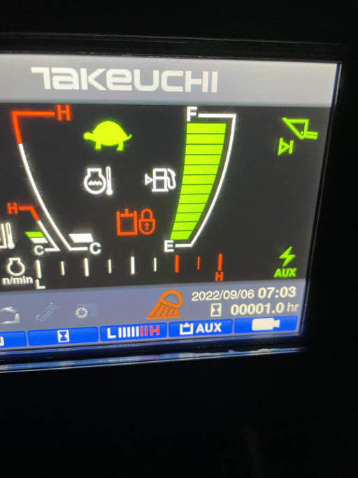 2022 TAKEUCHI TL10V2-CR