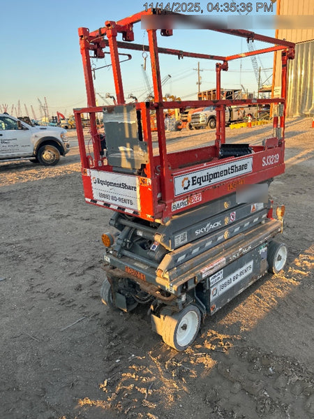 2021 SKYJACK SJ3219